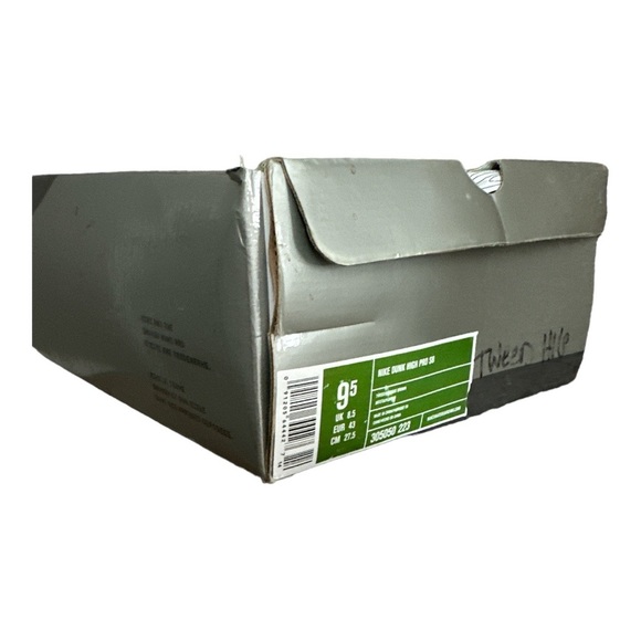 Nike SB sneaker x jacket set - Rare men’s coat and matching sneakers - Picture 12 of 13